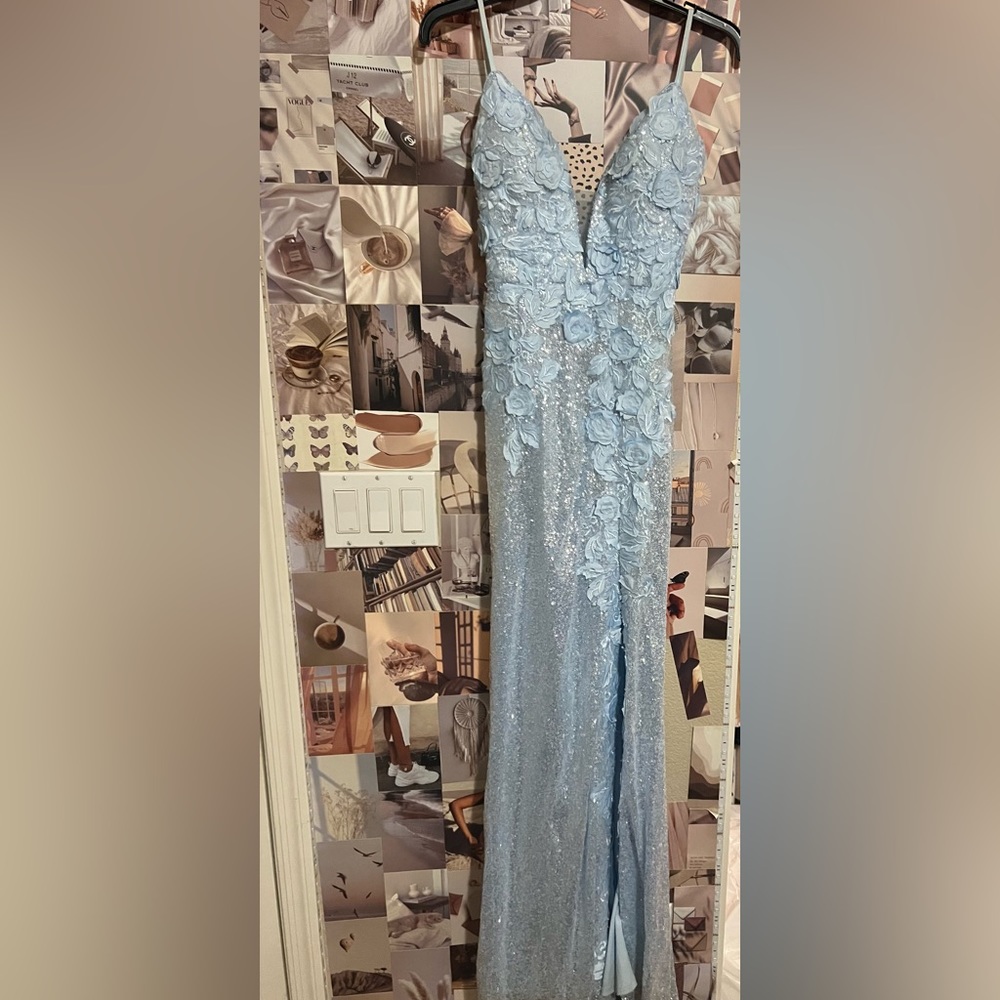 Sherri Hill light blue long dress. Size 00-0